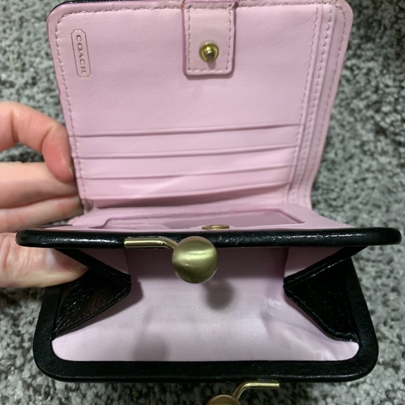 Coach wallets - Picture 3 of 5